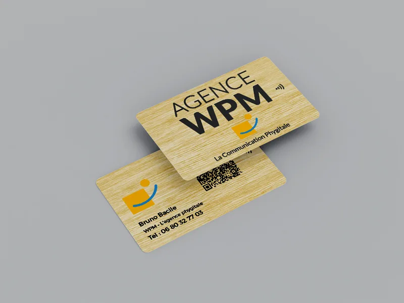 Carte sans contact en bois NFC et QRCode personnalisée